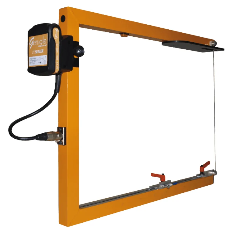 Tagliacappotto geniale a batteria isolante